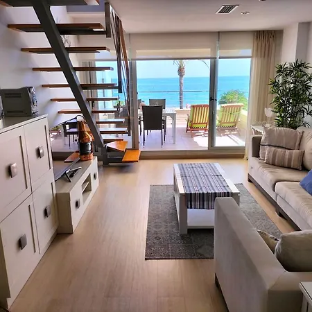 Un Paraiso ,en Primerisima Linea De Playa