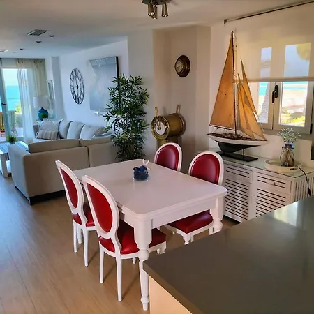 Apartment Un Paraiso ,en Primerisima Linea De Playa Dénia
