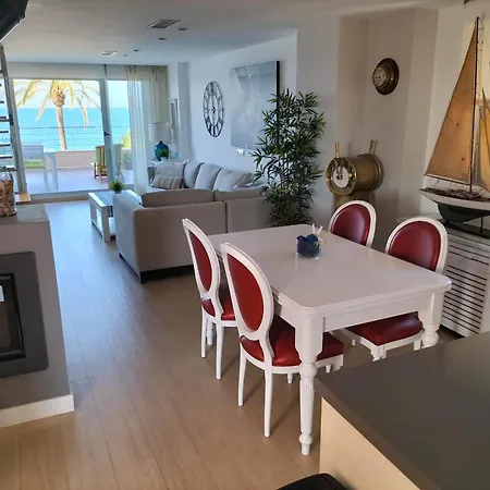 Un Paraiso ,en Primerisima Linea De Playa Apartment *